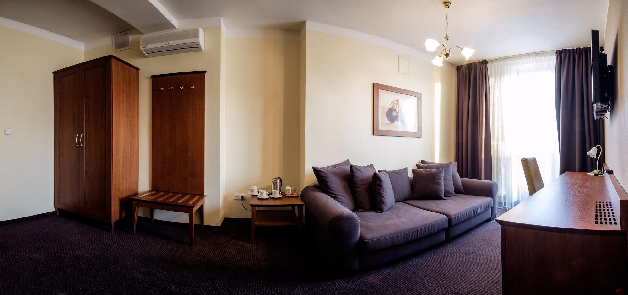 Hotel Polana Zvolen Εξωτερικό φωτογραφία