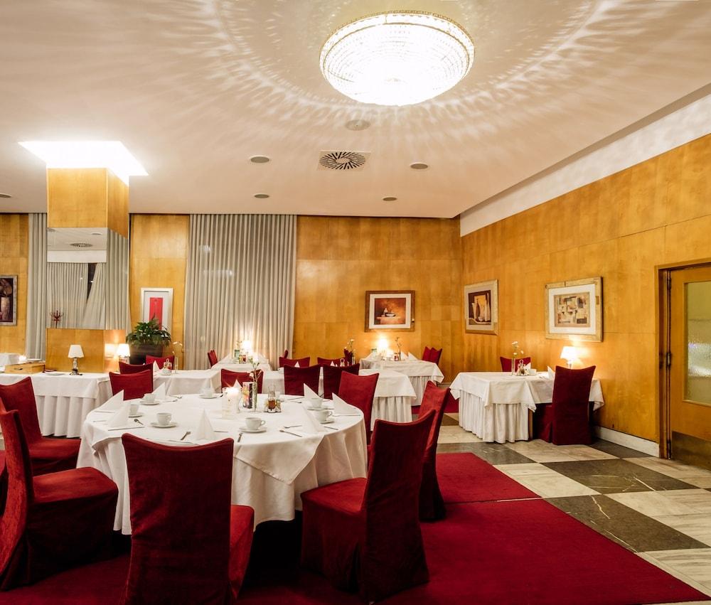 Hotel Polana Zvolen Εξωτερικό φωτογραφία