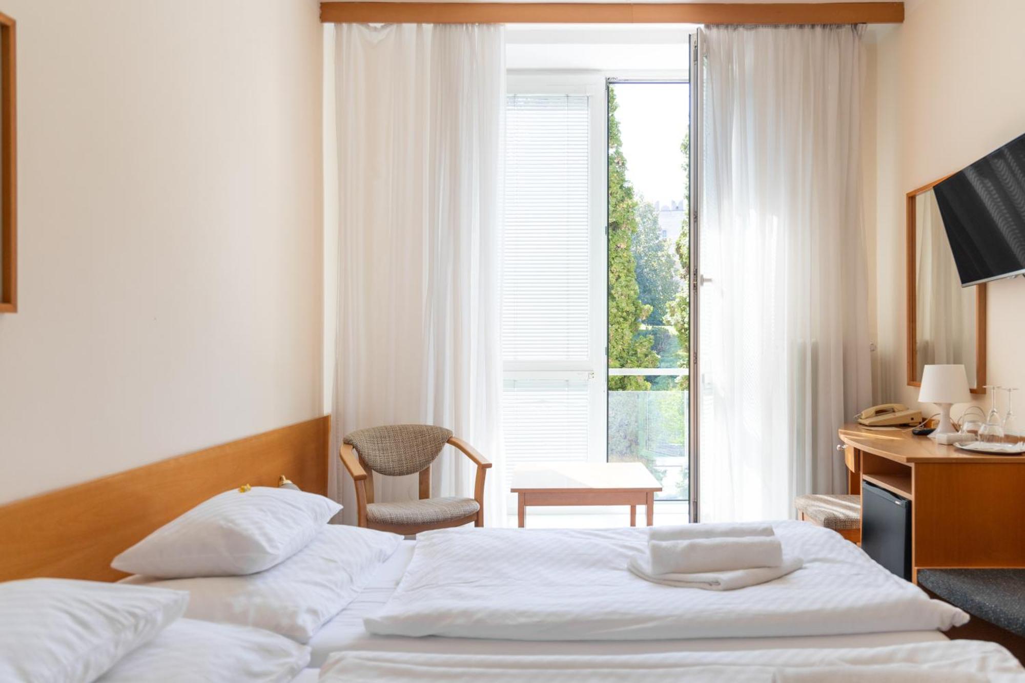 Hotel Polana Zvolen Εξωτερικό φωτογραφία