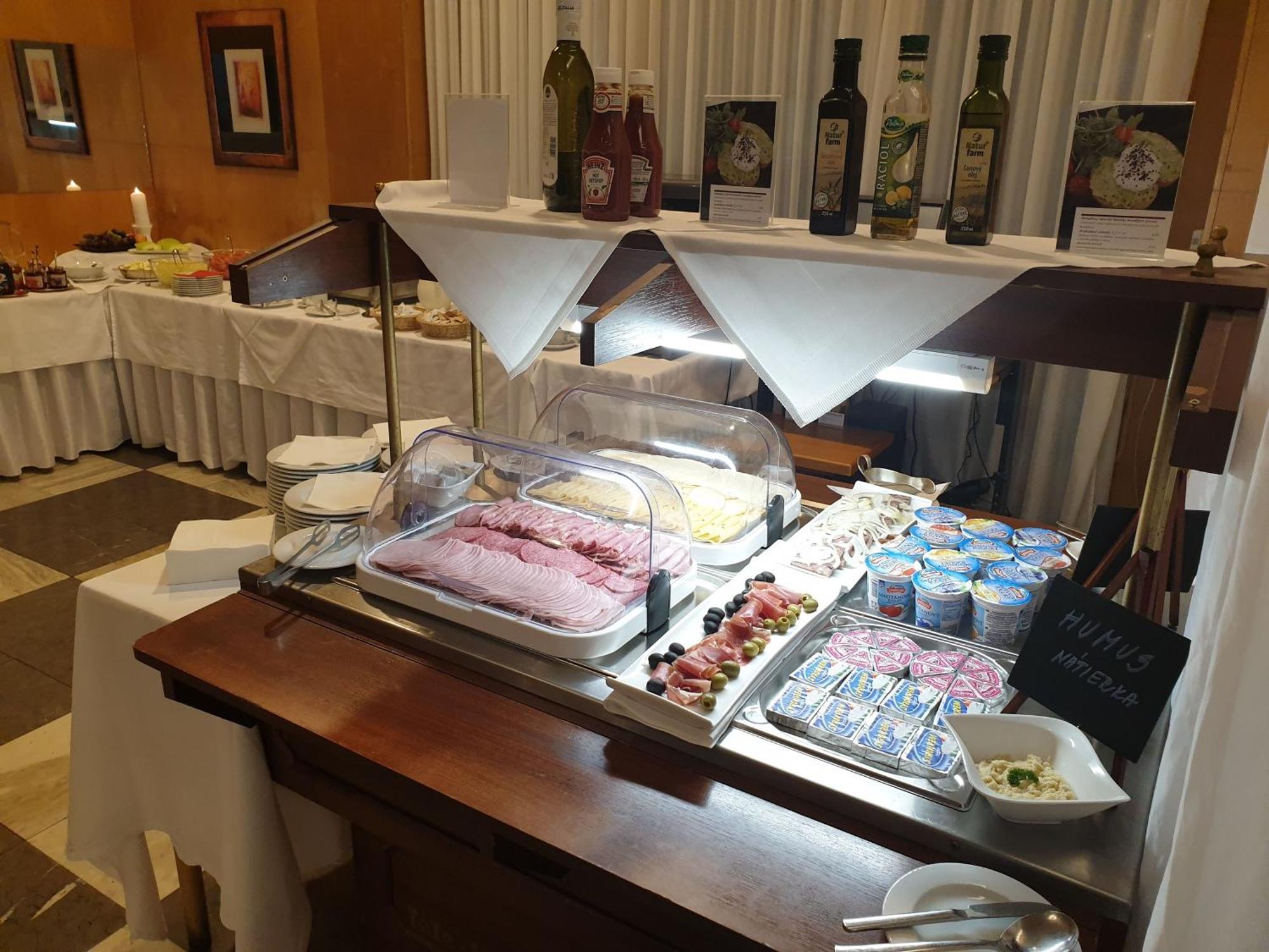 Hotel Polana Zvolen Εξωτερικό φωτογραφία